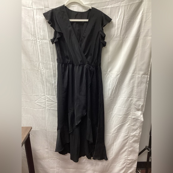 Black Asymetric Skirt Dress - Picture 1 of 4